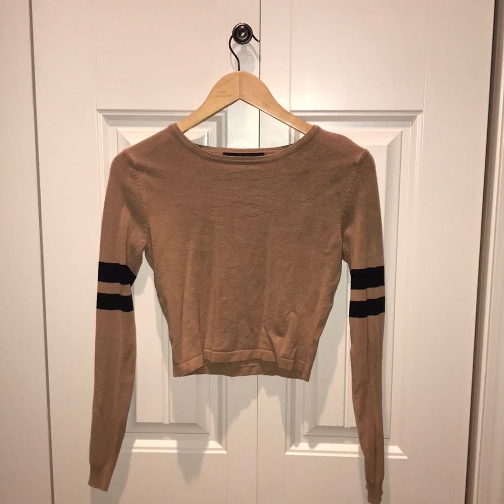 Beige Long Sleeve Cropped Sweater